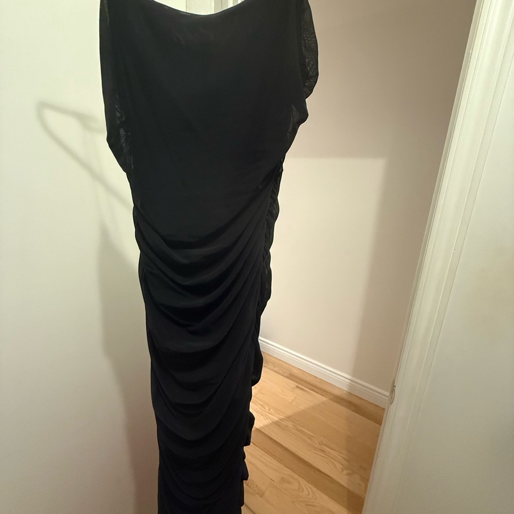 Sophisticated Black Maxi Dress
